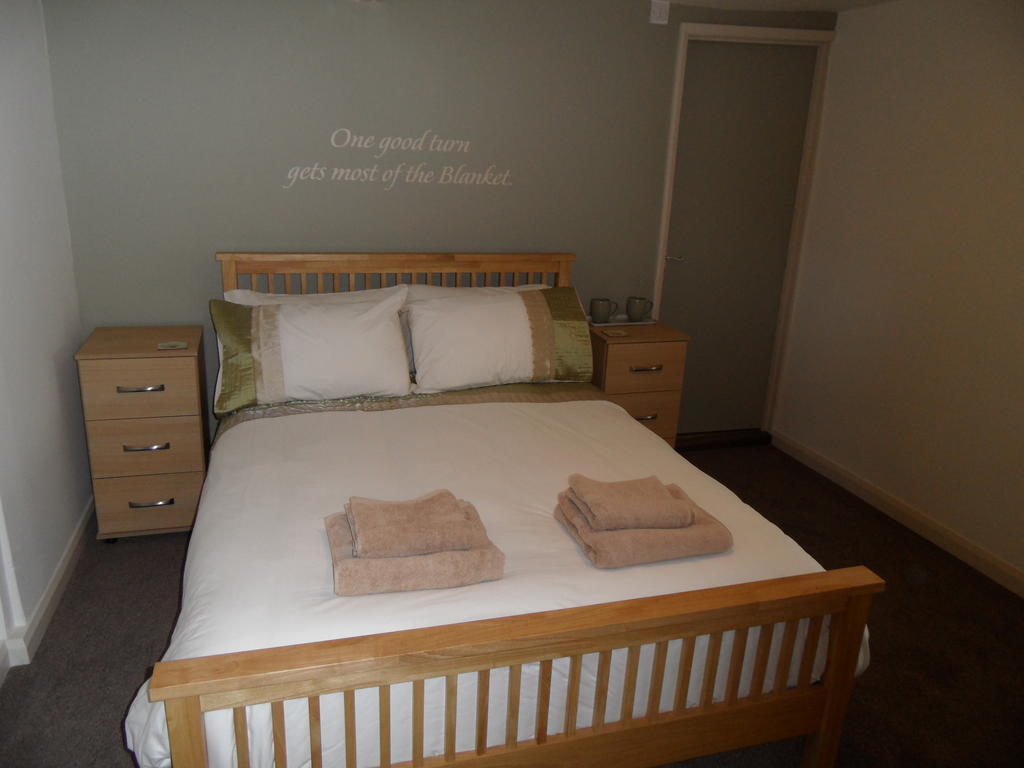 The Corner House Hotel Bedale Room photo